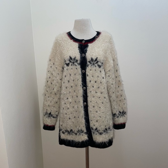 Vintage Jones NY Hand-Knit Mohair/Wool Fuzzy Cozy Cardigan Sweater Size Medium - Picture 14 of 14